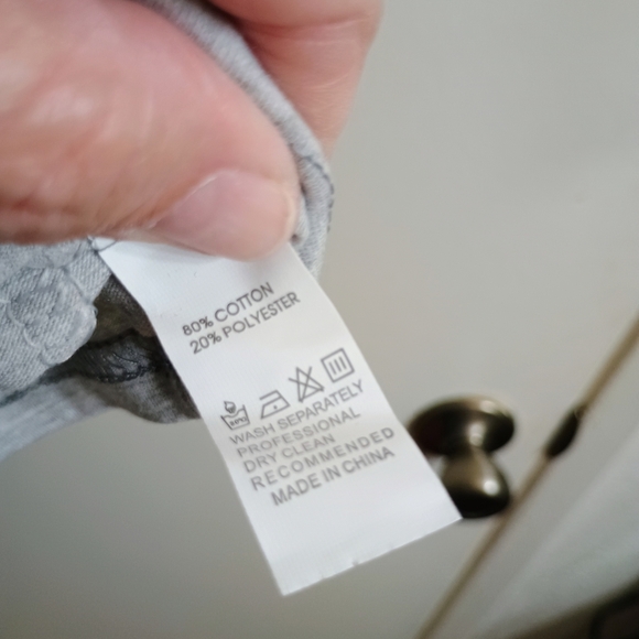 Gray Graphic Tee with Black Text - Picture 4 of 4